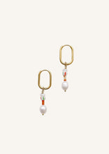 Load image into Gallery viewer, Honi Earrings
