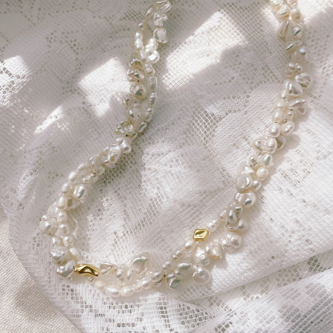 Twisted pearls Necklace