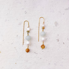 Load image into Gallery viewer, Savannah breeze Earrings
