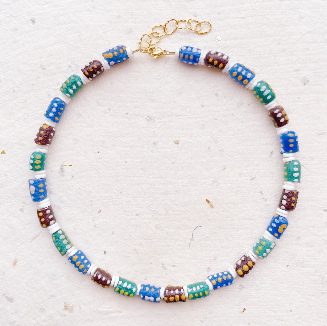 African trade bead Necklace - Dotts