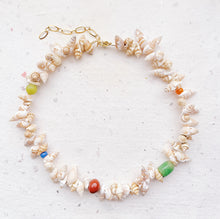 Load image into Gallery viewer, Shell and beads in the mix Necklace
