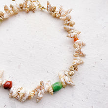 Load image into Gallery viewer, Shell and beads in the mix Necklace
