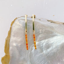 Load image into Gallery viewer, A ray of sun light Earrings
