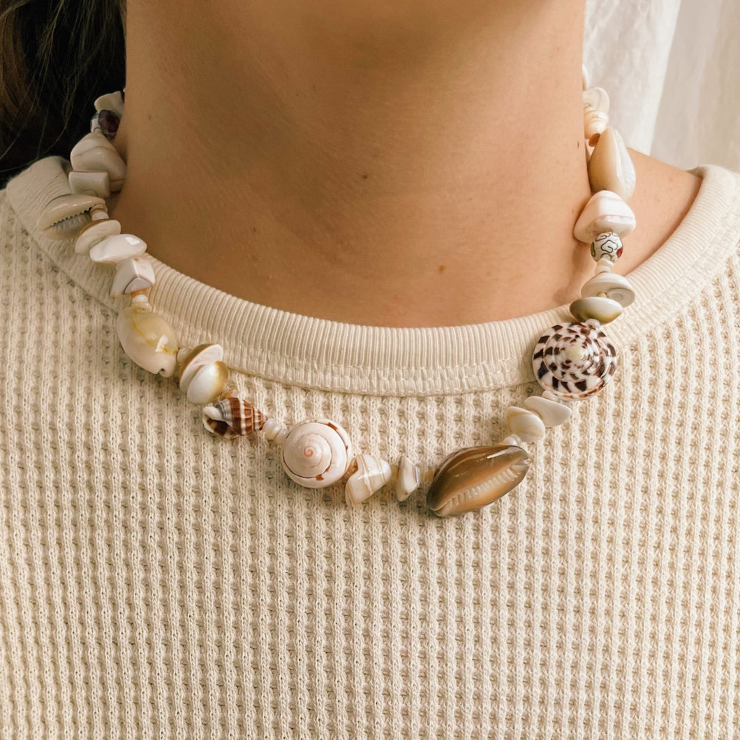 La concha Necklace